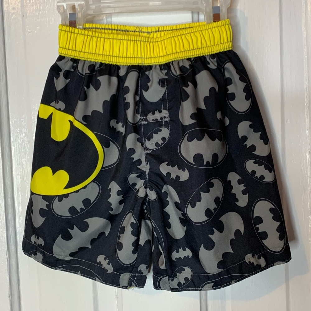 Like New Batman 2T Bat Symbol Toddler Swim Trunks